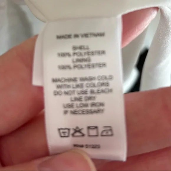 LAST CHANCE; CeCe White One Shoulder Chiffon Swiss Dot Dress, Large, NWT - Picture 9 of 10